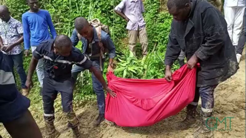 Urgent / Éboulement au pk8: une famille sous terre !