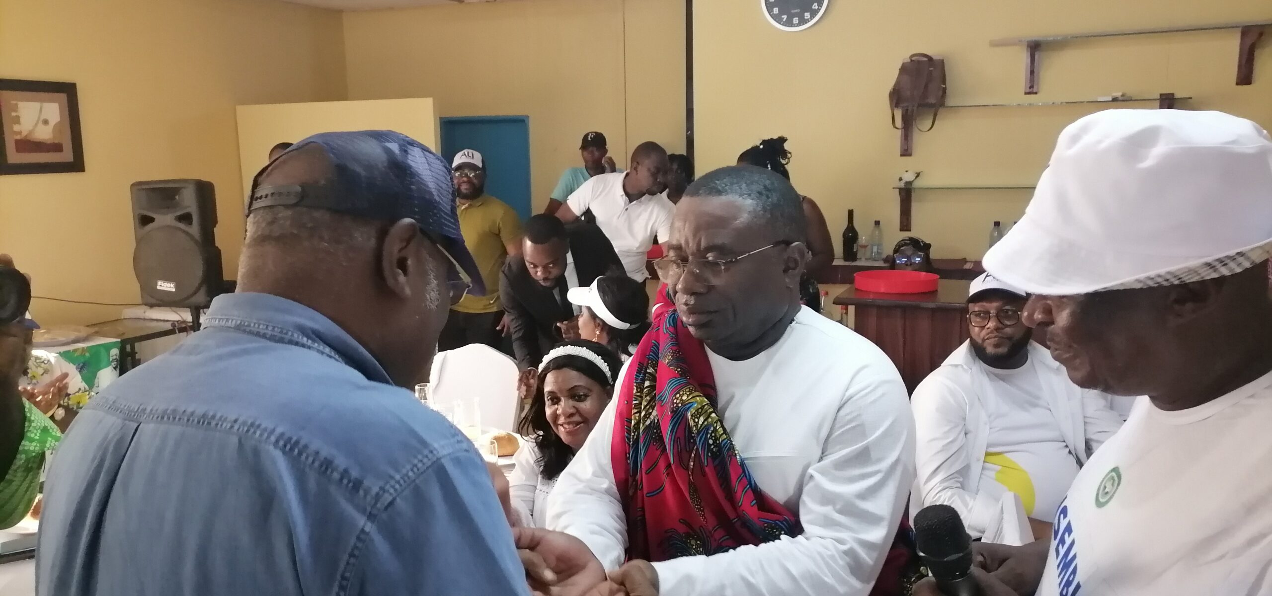 2eme arrondissement de Libreville : Andy Félix Makindey Nze Nguema rencontre la communauté Sekiani