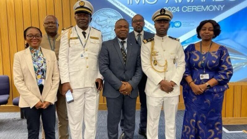 Deux marins gabonais honorés pour leur bravoure exceptionnelle