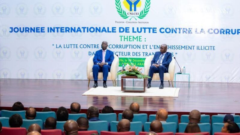 Journée mondiale contre la corruption : Raymond Ndong Sima appelle à une responsabilité collective